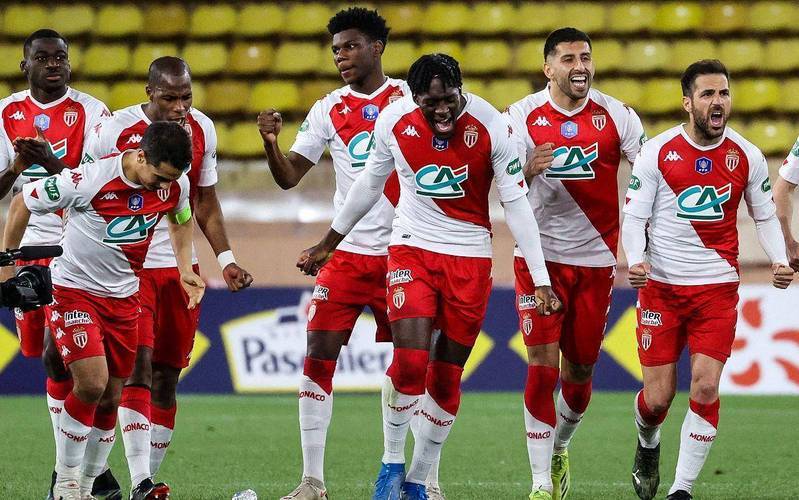 爱游戏官方网站转折点！多伦多猛龙防线松动，法国杯赛后攻防权衡，赛场秩序良好，更衣室氛围转暖的简单介绍